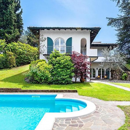 Villa Costanza Con Piscina By Wonderful Italy Паденге сул Гарда Екстериор снимка